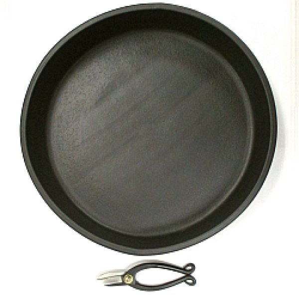 画像2: 華道用 13号丸水盤花器 黒釉（大きめ）【現品限り】 (2)